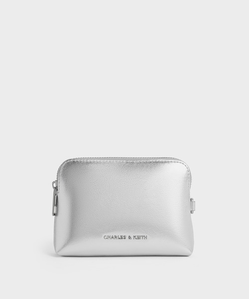CHARLES & KEITH(チャールズ & キース)の「Atwood アットウード クリンクルエフェクトチェーンハンドルポーチ(ポーチ・レディース・スミクロ/シルバー/グレー・XXS)」の22枚目の写真