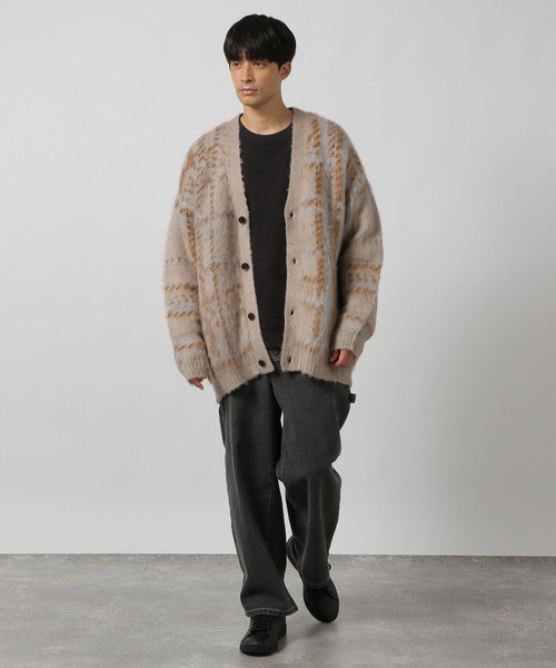 LAKOLE（ラコレ）の「刺繍スエードボアプルオーバー / 144408（その他トップス・メンズ・マスタード/グレイッシュベージュ/ライトグレー/ブラック・MEDIUM/LARGE/X-LARGE）」の5枚目の写真