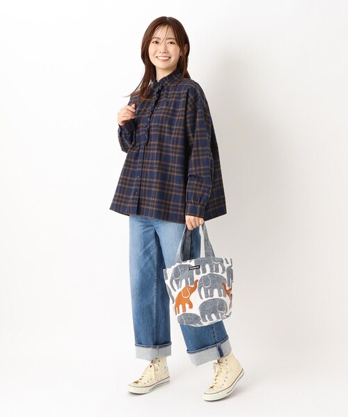 one'sterrace(ワンズテラス)の「フィンレイソン ミニバッグ エレファンティ(トートバッグ・レディース・グレー系4・99)」の9枚目の写真