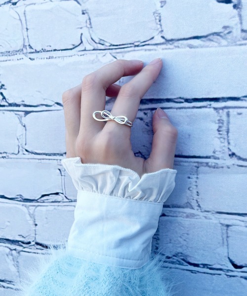 poiregnee（ポワニェ）の「［select］ノットリボンリング（リング・レディース・シルバー・FREE）」の2枚目の写真