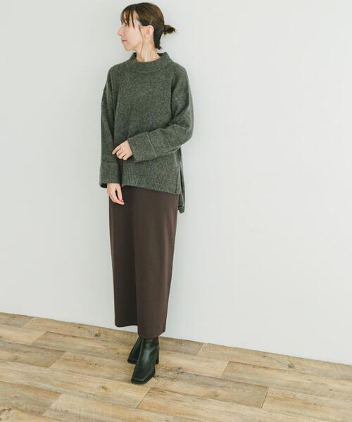 ITEMS URBANRESEARCH（アイテムズ アーバンリサーチ）の「ワイドハイネックニット（ニット/セーター・レディース・チャコールグレー/ブルー/アイボリー/ラベンダー・FREE）」の8枚目の写真