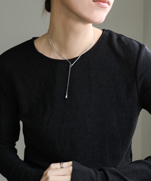 select MOCA（セレクトモカ）の「ニュアンスYシルエットドロップネックレス（ネックレス・レディース・シルバー/ゴールド・FREE）」の10枚目の写真