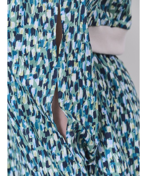 DOLLUPOOPS（ドールアップウップス）の「幾何学柄プリントスリーブスリットブラウス（シャツ/ブラウス・レディース・オレンジ/グリーン・38）」の20枚目の写真