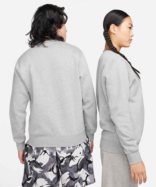 NIKE(ナイキ)の「《セットアップ対応商品》ナイキ スポーツウェア クラブ フリース (裏起毛) クルー / Nike Sportswear Club Fleece Crew BV2663-063 Dark Grey Heather(スウェット・メンズ・グレー系その他・S/2XL/L/M/XL)」の2枚目の写真