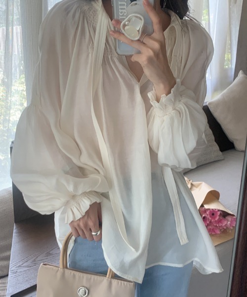 バックテールボリュームスリーブギャザーブラウス（シャツ/ブラウス）｜deux amour（ドゥーザムール）