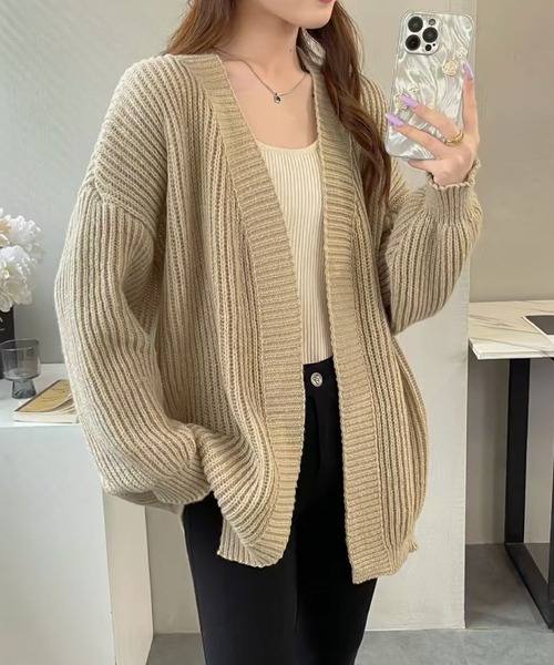 2ly2(トゥーリートゥー)の「冬コーデに欠かせない!ボリューム袖が可愛いロングリブニットカーディガン(カーディガン/ボレロ・レディース・ブラック/グレー/モカ/ベージュ・FREE)」の7枚目の写真