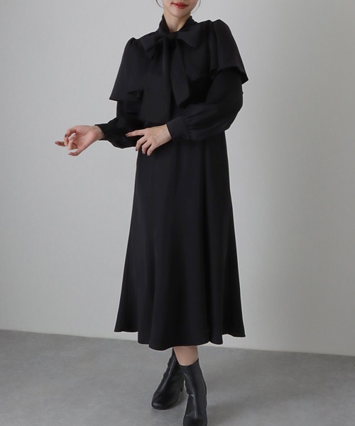 Lace Ladies（レースレディース）の「ケープカラー ボウタイ付き ロング ブラウス ワンピース（ワンピース・レディース・アイボリー/ブルーグレー/ブラック・FREE/S）」の6枚目の写真