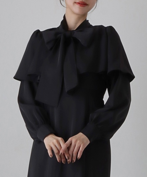 Lace Ladies（レースレディース）の「ケープカラー ボウタイ付き ロング ブラウス ワンピース（ワンピース・レディース・アイボリー/ブルーグレー/ブラック・FREE/S）」の4枚目の写真