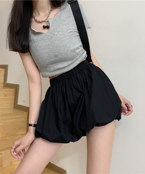 SHEPP(シープ)の「バルーンボリュームスカパン(スカート・レディース・ホワイト/ブラック・S/M/L)」の21枚目の写真