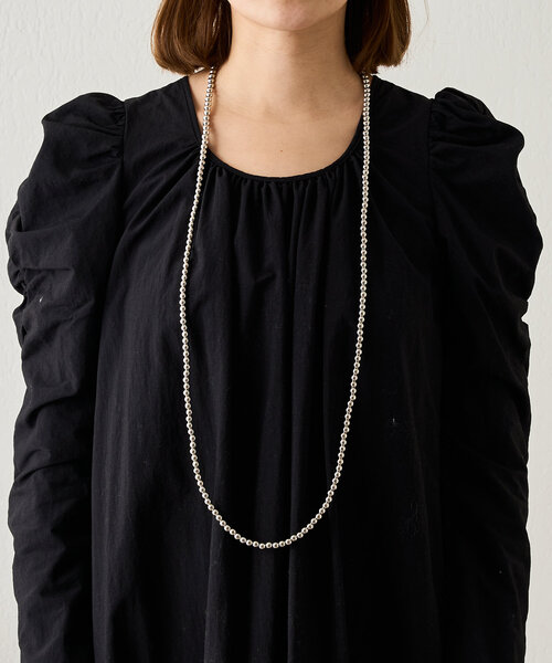 SHENERY(シーナリー)の「《重ね着けでボリュームを出しても◎》ボールチェーンネックレス110cm(ネックレス・レディース・シルバー・FREE)」の5枚目の写真