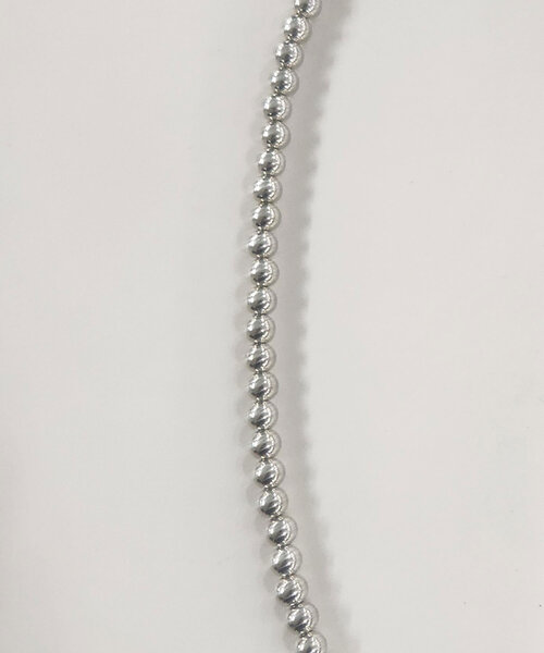 SHENERY(シーナリー)の「《重ね着けでボリュームを出しても◎》ボールチェーンネックレス110cm(ネックレス・レディース・シルバー・FREE)」の4枚目の写真