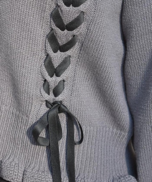 axes femme(アクシーズファム)の「レースアップニットプルオーバー(ニット/セーター・レディース・キナリ/チャコール/ピンク・FREE)」の8枚目の写真