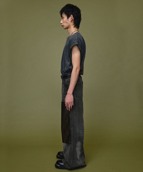 Nebula Fusion（ネビュラフュージョン）の「13oz double knee design faded baggy denim / 13ozダブルニーデザインフェードバギーデニム（デニムパンツ・メンズ・ブラック/ブルー・L/M）」の17枚目の写真