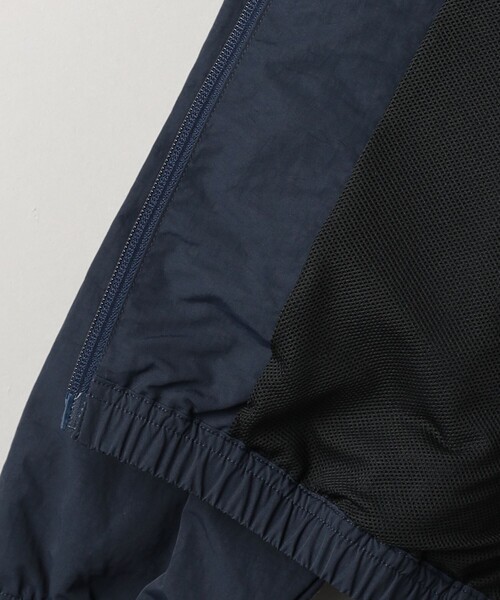 Russell Athletic(ラッセルアスレティック)の「【別注】<RUSSELL ATHLETIC>ナイロンジャケット(ナイロンジャケット・レディース・ネイビー/ワインレッド・FREE)」の21枚目の写真