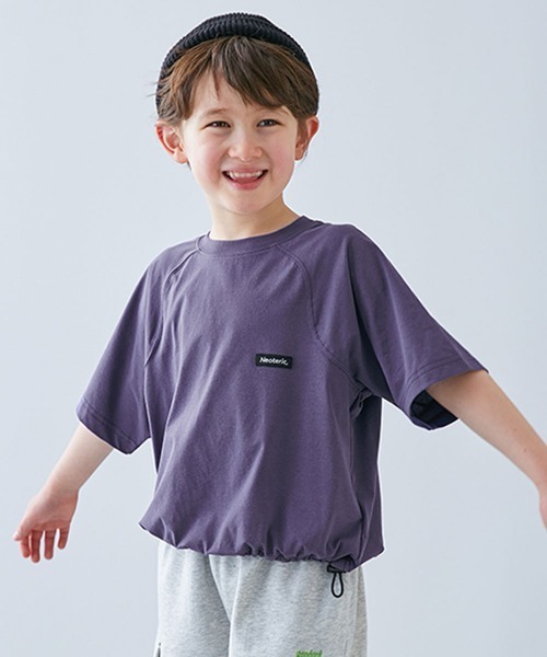 devirock（デビロック）の「防汚 カーブラインスリーブ 裾絞り 半袖Tシャツ（Tシャツ/カットソー・キッズ・グリーン系/ダークパープル/ブラック/オフホワイト・160cm/150cm/140cm/130cm/120cm/110cm/100cm）」の4枚目の写真