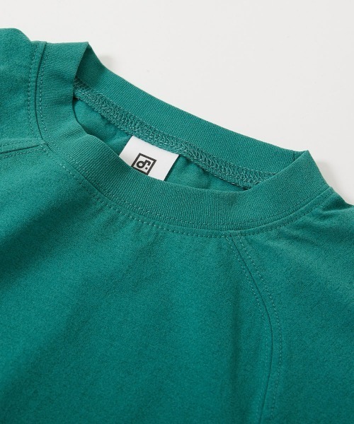 devirock（デビロック）の「防汚 カーブラインスリーブ 裾絞り 半袖Tシャツ（Tシャツ/カットソー・キッズ・グリーン系/ダークパープル/ブラック/オフホワイト・160cm/150cm/140cm/130cm/120cm/110cm/100cm）」の8枚目の写真