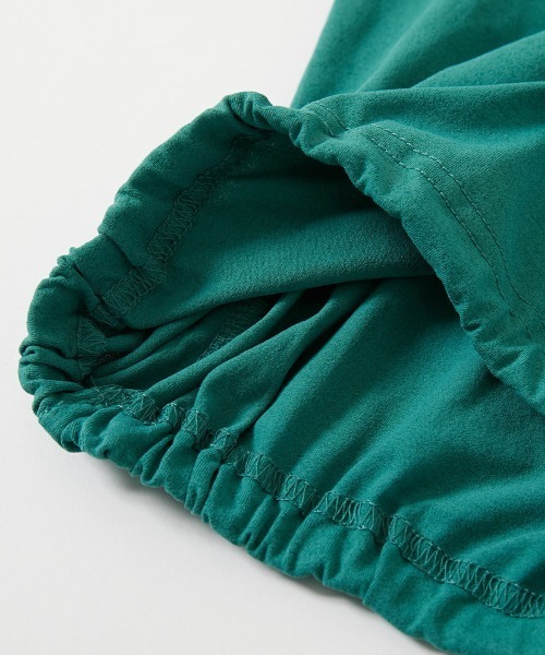 devirock（デビロック）の「防汚 カーブラインスリーブ 裾絞り 半袖Tシャツ（Tシャツ/カットソー・キッズ・グリーン系/ダークパープル/ブラック/オフホワイト・160cm/150cm/140cm/130cm/120cm/110cm/100cm）」の10枚目の写真