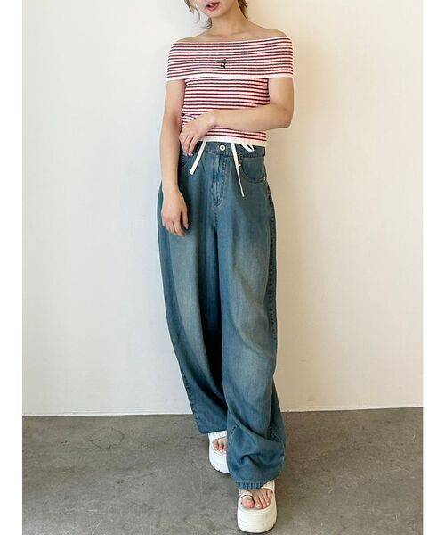 CALNAMUR(カルナムール)の「LAYERED LOOSE DENIM/レイヤードルーズデニム(デニムパンツ・レディース・ライトブルー/インディゴブルー・MEDIUM/SMALL)」の5枚目の写真