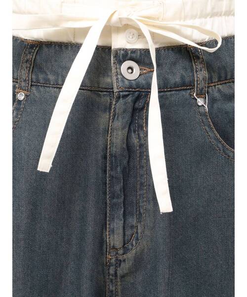 CALNAMUR(カルナムール)の「LAYERED LOOSE DENIM/レイヤードルーズデニム(デニムパンツ・レディース・ライトブルー/インディゴブルー・MEDIUM/SMALL)」の22枚目の写真