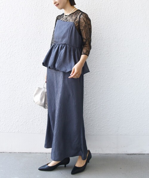 kaene(カエン)の「kaene:バルーン ペプラム ドレス(セレモニー対応可)(ドレス・レディース・ベージュ/ネイビー・ONE SIZE)」の20枚目の写真