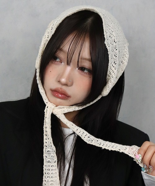 BARELY BLUE(ベアリーブルー)の「【 BARELY BLUE / ベアリーブルー 】 クロシェ編み バブーシュカ(ヘアバンド・レディース・アイボリー/ブラック/ブラウン・FREE)」の13枚目の写真