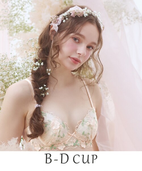 Risa Magli(リサマリ)の「シュクリエ ブラジャー(B-D)(ブラジャー・レディース・ベビーピンク/サックスブルー/ホワイト・B65/B70/B75/C65/C70/C75/D65/D70/D75)」の3枚目の写真