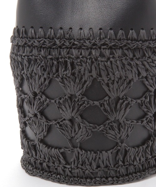 ミユ様 LEPSIM（レプシィム）の「フェイクレザー＊マクラメコンビバッグ