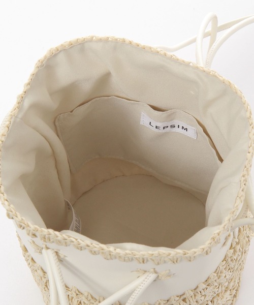 LEPSIM(レプシィム)の「フェイクレザー*マクラメコンビバッグ 311647(ショルダーバッグ・レディース・アイボリー/ブラック・ONE SIZE)」の12枚目の写真