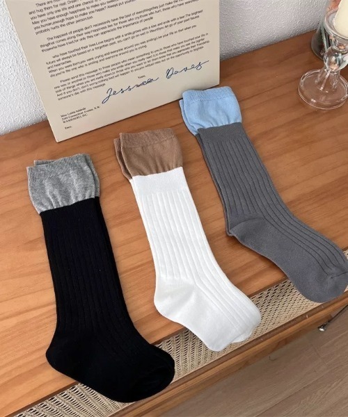 ampm（エーエムピーエム）の「フェイクレイヤードバイカラーソックス（ソックス/靴下・レディース・グレー/ブラック/ホワイト・FREE）」の15枚目の写真