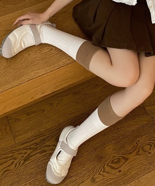 ampm（エーエムピーエム）の「フェイクレイヤードバイカラーソックス（ソックス/靴下・レディース・グレー/ブラック/ホワイト・FREE）」の8枚目の写真