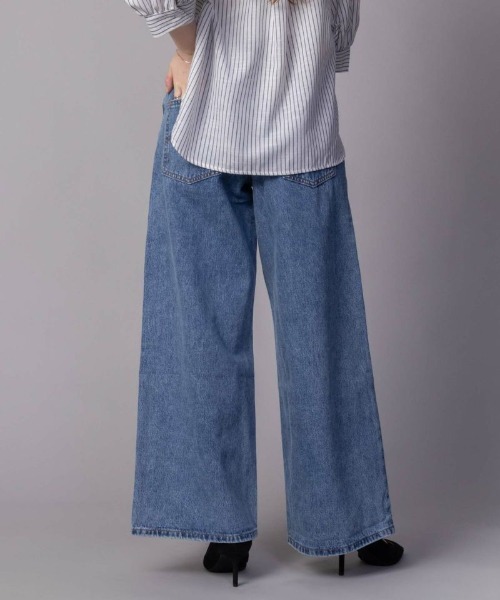 Levi's(リーバイス)の「Levi's (R) 94 BAGGY WIDE LEG /バギーワイドレッグ A5929(デニムパンツ・レディース・ネイビー系/ブラック/ライトブルー/ブルー系・24inch/25inch/26inch/27inch/28inch)」の6枚目の写真