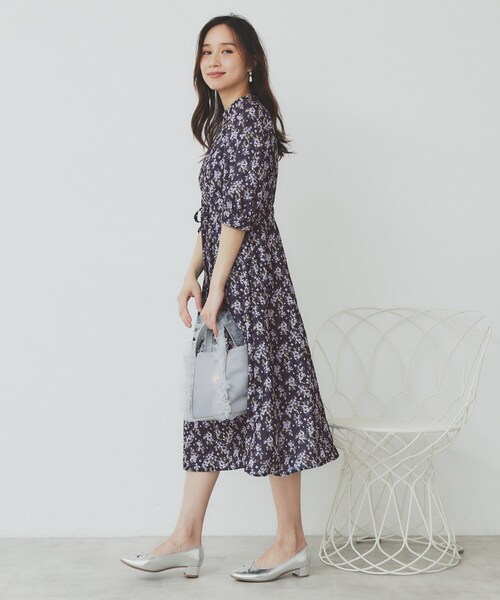 index（インデックス）の「スタンドネック小花柄ワンピース【洗濯機洗い可/イージーアイロン】（ワンピース・レディース・ピンク系5/パープル系1/ネイビー系・36/42/40/38）」の13枚目の写真