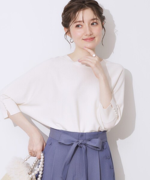 couture brooch(クチュールブローチ)の「前後2WAYサマードルマンニット(ニット/セーター・レディース・ネイビー/オフホワイト/レッド系・42/38)」の2枚目の写真