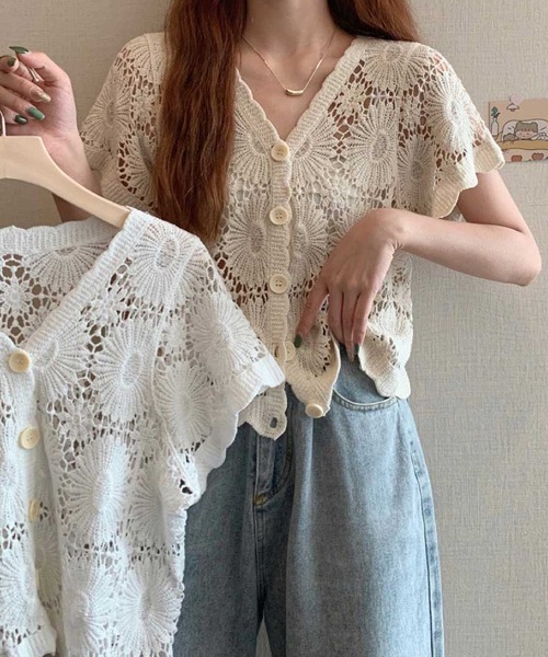 maison de LATIR（メゾンドラティール）の「夏服に映える透け感フラワーレースの半袖Vネックショート丈カーディガントップス（カーディガン/ボレロ・レディース・ホワイト/クリーム・FREE）」の5枚目の写真