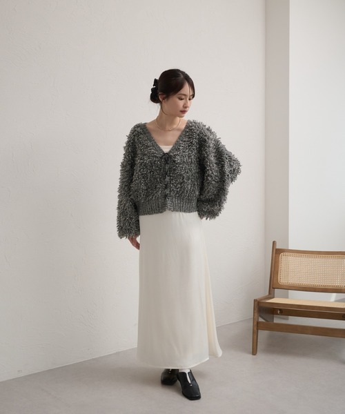 raffime(ラフィミー)の「ヴィンテージサテンセミフレアスカート(スカート・レディース・アイボリー/ブラック・SMALL/MEDIUM)」の13枚目の写真