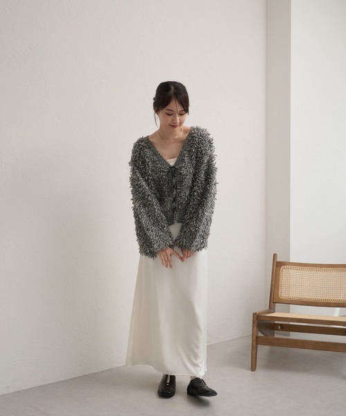 raffime(ラフィミー)の「ヴィンテージサテンセミフレアスカート(スカート・レディース・アイボリー/ブラック・SMALL/MEDIUM)」の14枚目の写真