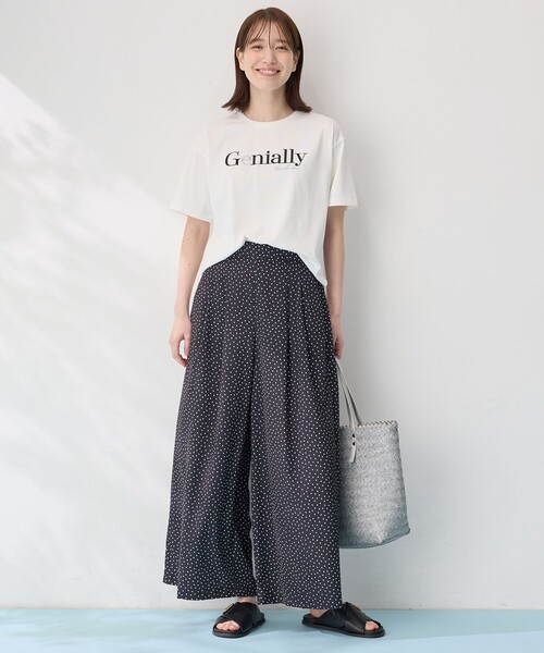 ANY(エニィ)の「半袖ロゴTシャツ(Tシャツ/カットソー・レディース・グレー系1/アイボリー系2/アイボリー系1・2/3)」の11枚目の写真