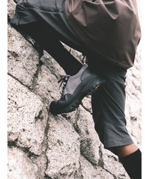 OAO(オーエーオー)の「VOGEL(スニーカー・レディース・Black/MD.Gray・23/29/24/25/27/28)」の20枚目の写真