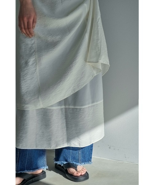 marjour(マージュール)の「LAYERED CAMISOLE ONEPIECE(ワンピース・レディース・アイボリー・M)」の2枚目の写真