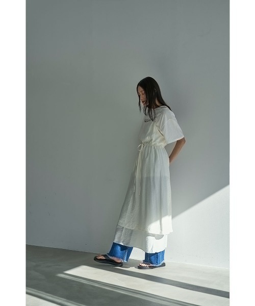 marjour(マージュール)の「LAYERED CAMISOLE ONEPIECE(ワンピース・レディース・アイボリー・M)」の7枚目の写真