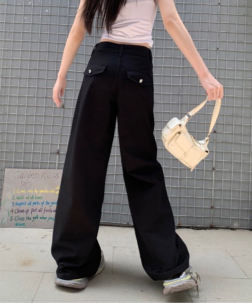 LADY LIKE(レディライク)の「センターステッチワイドチノパンツ(チノパンツ・レディース・モカ/ブラック/ライトベージュ・M)」の10枚目の写真