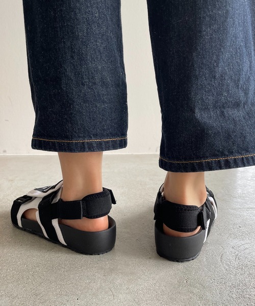 THE NORTH FACE（ザノースフェイス）の「【THE NORTH FACE】UTILITY SANDAL（サンダル・レディース・ブラック/ホワイト・23cm/24cm/25cm）」の16枚目の写真