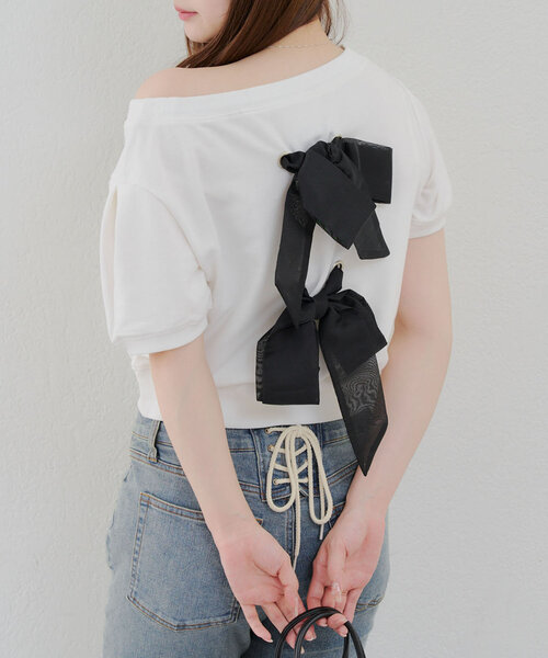 continuer de NICE CLAUP(コンティニューデナイスクラップ)の「バックリボンオフショルプルオーバー(Tシャツ/カットソー・レディース・オートミール/オフホワイト/ブラック・FREE)」の22枚目の写真