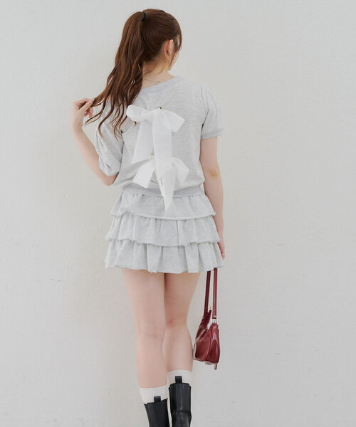 continuer de NICE CLAUP(コンティニューデナイスクラップ)の「バックリボンオフショルプルオーバー(Tシャツ/カットソー・レディース・オートミール/オフホワイト/ブラック・FREE)」の10枚目の写真