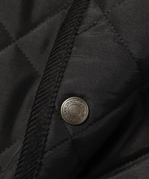 Traditional Weatherwear（トラディショナルウェザーウェア）の「【別注】Traditional Weatherwear / Quilted Vest（ベスト・メンズ・ブラック/セージグリーン・40/42/38）」の17枚目の写真