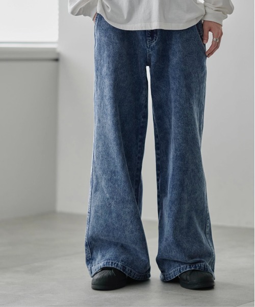 WEGO（ウィゴー）の「WEGO/ローライズバギーフレアデニムパンツ（デニムパンツ・メンズ・スカイブルー/ブラック系3/コバルトブルー・SMALL/MEDIUM/LARGE）」の19枚目の写真