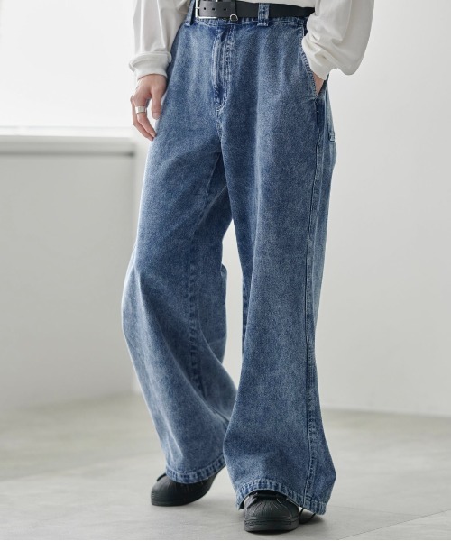 WEGO（ウィゴー）の「WEGO/ローライズバギーフレアデニムパンツ（デニムパンツ・メンズ・スカイブルー/ブラック系3/コバルトブルー・SMALL/MEDIUM/LARGE）」の21枚目の写真