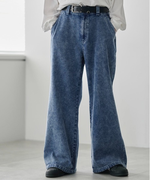 WEGO（ウィゴー）の「WEGO/ローライズバギーフレアデニムパンツ（デニムパンツ・メンズ・スカイブルー/ブラック系3/コバルトブルー・SMALL/MEDIUM/LARGE）」の22枚目の写真