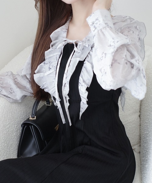 mily bilet(ミウィビレット)の「【mily bilet】上品にスタイルアップ。シャイニー花柄フリルブラウスドッキングワンピース(ワンピース・レディース・ブラック/グレー・LARGE/MEDIUM/SMALL/X-LARGE)」の4枚目の写真