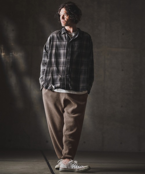 GLIMCLAP(グリムクラップ)の「mp13872-Relax & Slim-fit joggers-Soft brushed waffle fabric- ジョガーパンツ(その他パンツ・メンズ・キナリ/ダークベージュ/ブラック・S/M/L)」の13枚目の写真